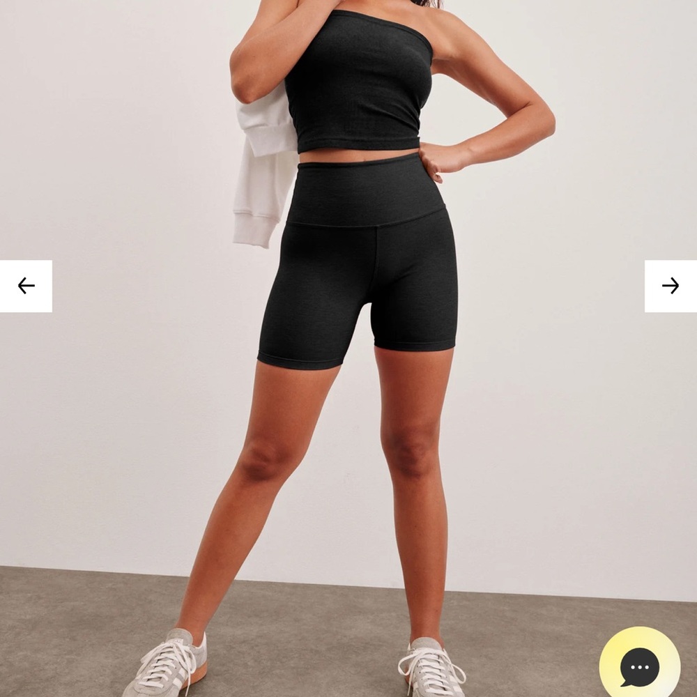 Beyond yoga space dye keep the pace 5 inch biker shorts black new with tags